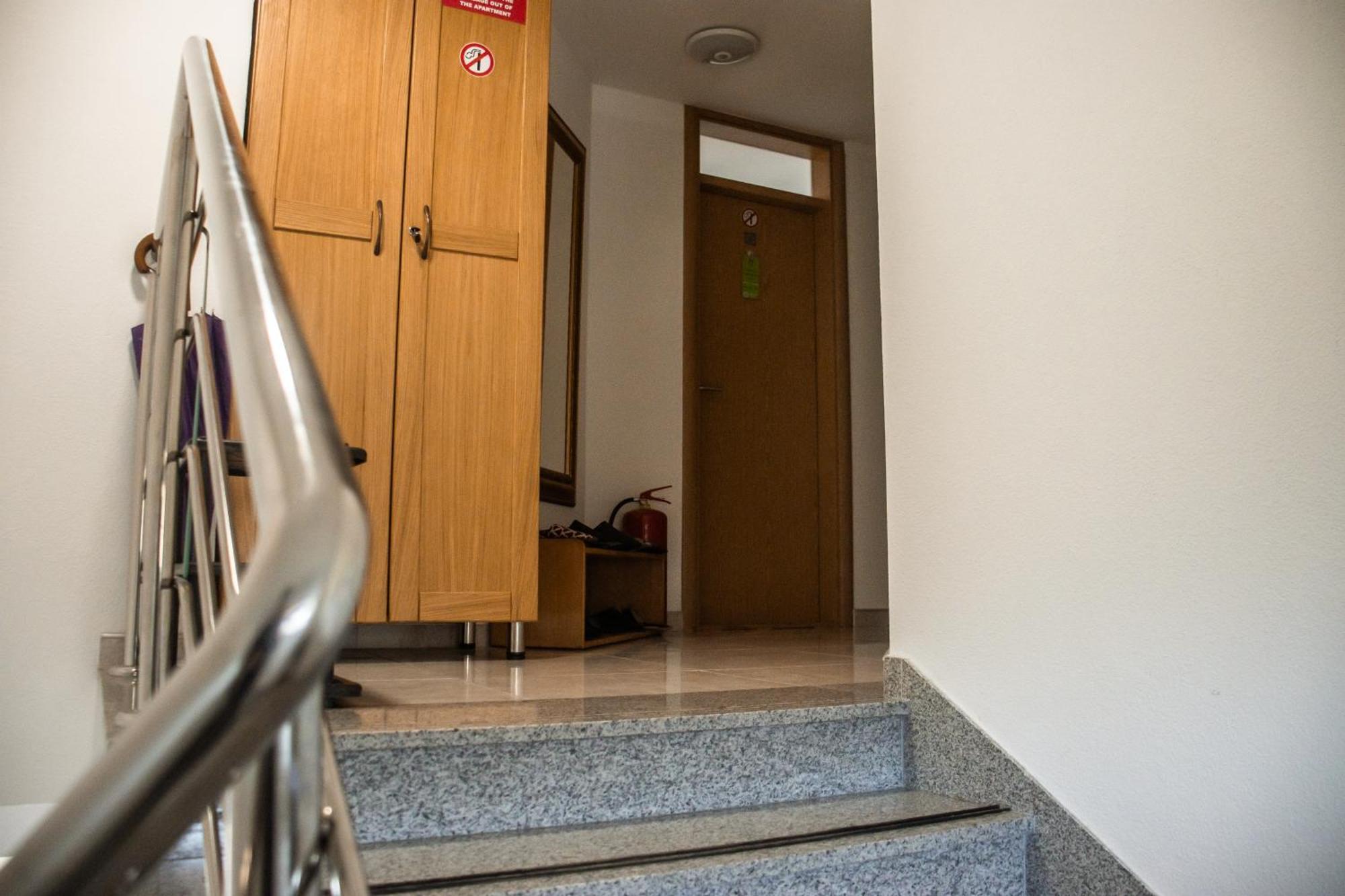 Apartments Basic Вісоко Екстер'єр фото