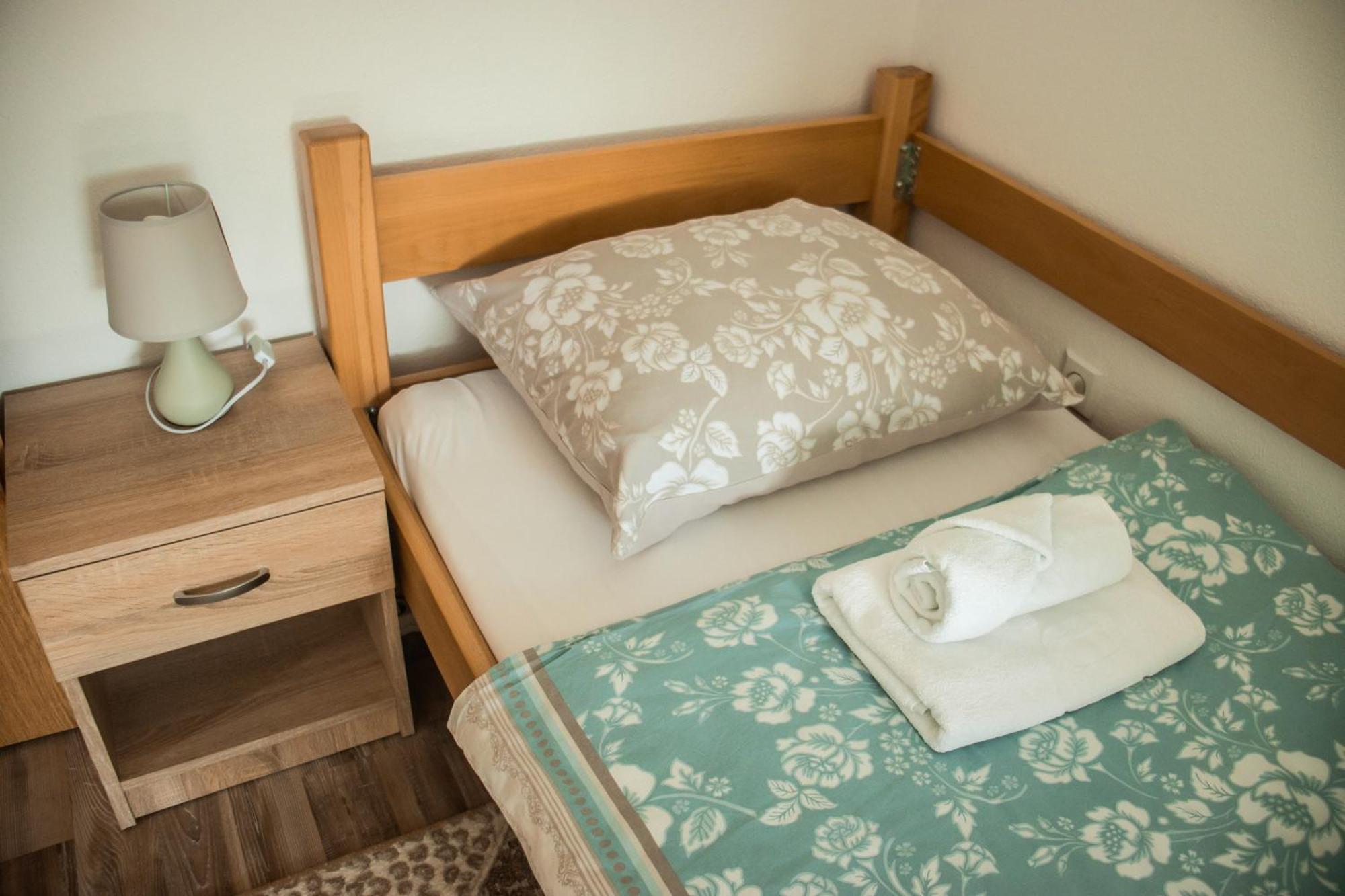 Apartments Basic Вісоко Екстер'єр фото