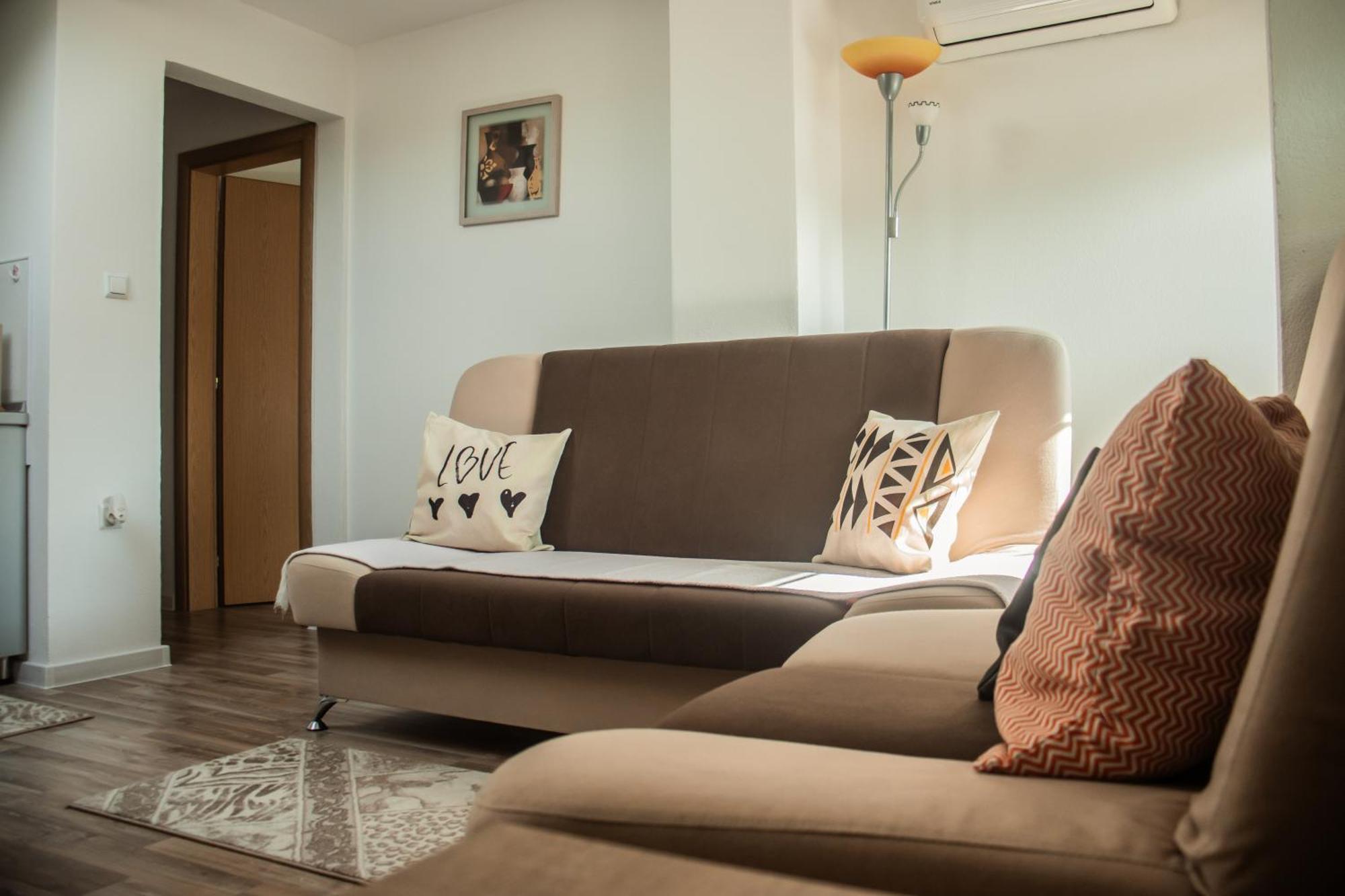 Apartments Basic Вісоко Екстер'єр фото