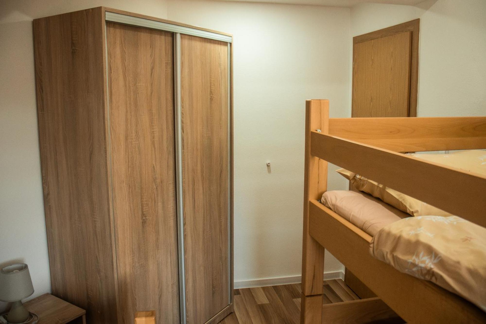 Apartments Basic Вісоко Екстер'єр фото